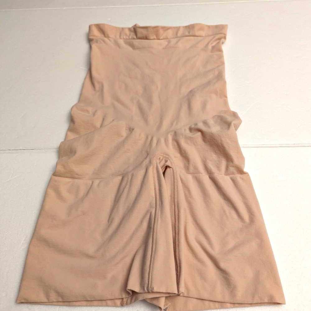 Spanx shaper shorts